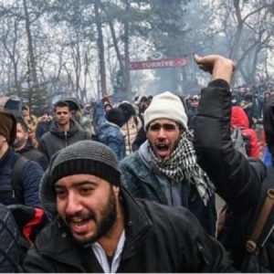 Καλούν σε ξεσηκωμό οι μετανάστες: Άραβες υποκινούν εξεγέρσεις εντός Ελλάδας.