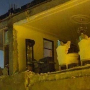 Ιράν: Τρεις νεκροί και πάνω από 800 τραυματίες από τον σεισμό των 5,9 Ρίχτερ
